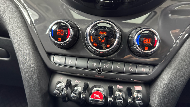 MINI Countryman 1.5 Cooper Classic 5dr Auto Petrol Hatchback